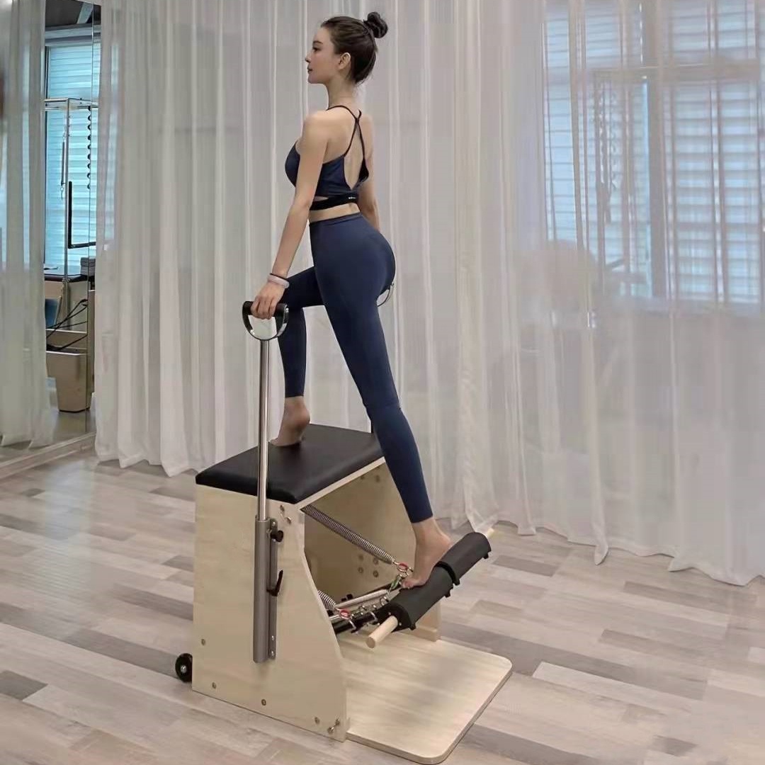 Pilates Yoga Combo - Pilates Reformer Maschine zum Fabrikpreis, Feder-Yoga-Pilates-Kombistuhl,