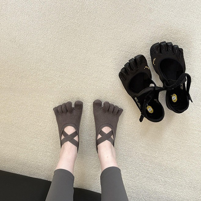 Fitness Yoga Pilates - Damen Yoga-Socken mit Kreuzriemen und Fünf